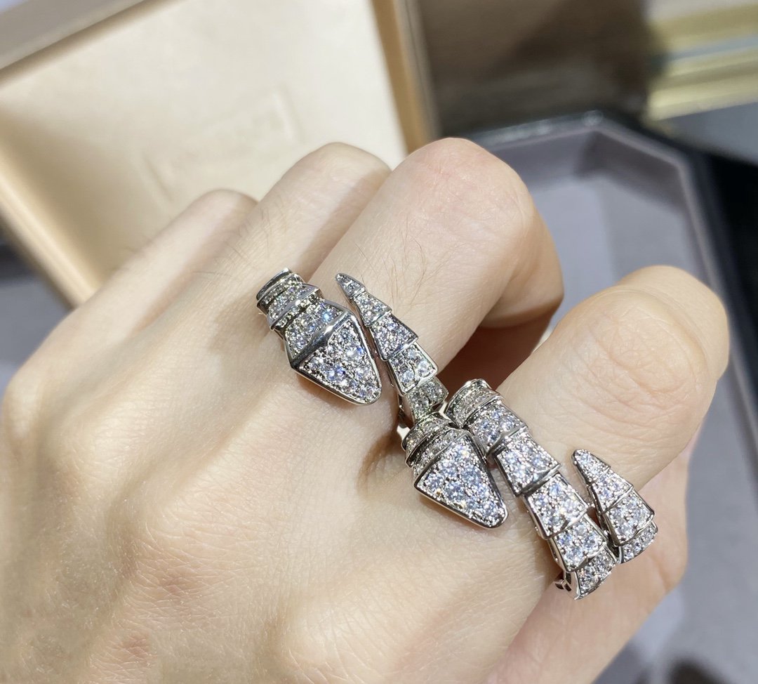 [✨ROSE✨]SERPENTI LARGE RING SILVER DIAMOND PAVED