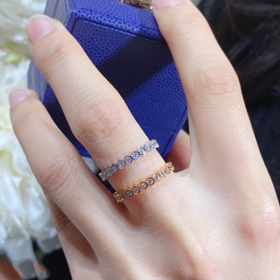 [✨ROSE✨]BEE LOVE DIAMOND PAVED SMALL RING