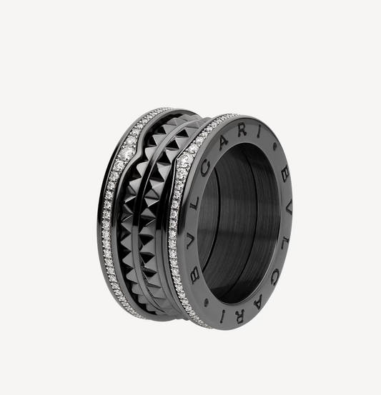 [✨ROSE✨]ZERO 1 ROCK FOUR-BAND BLACK CERAMIC WITH STUDDED SPIRAL AND PAVED DIAMONDS RING