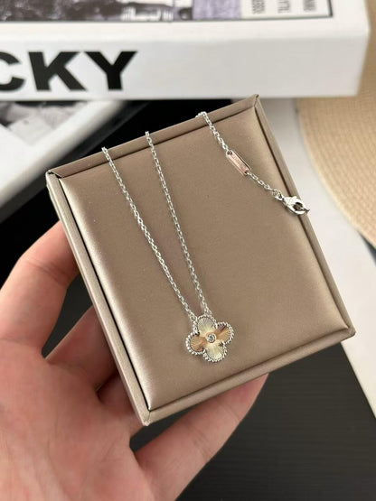 [✨ROSE✨]2024 CHRISTMAS LIMITED EDITION CLOVER 15MM LASER NECKLACE