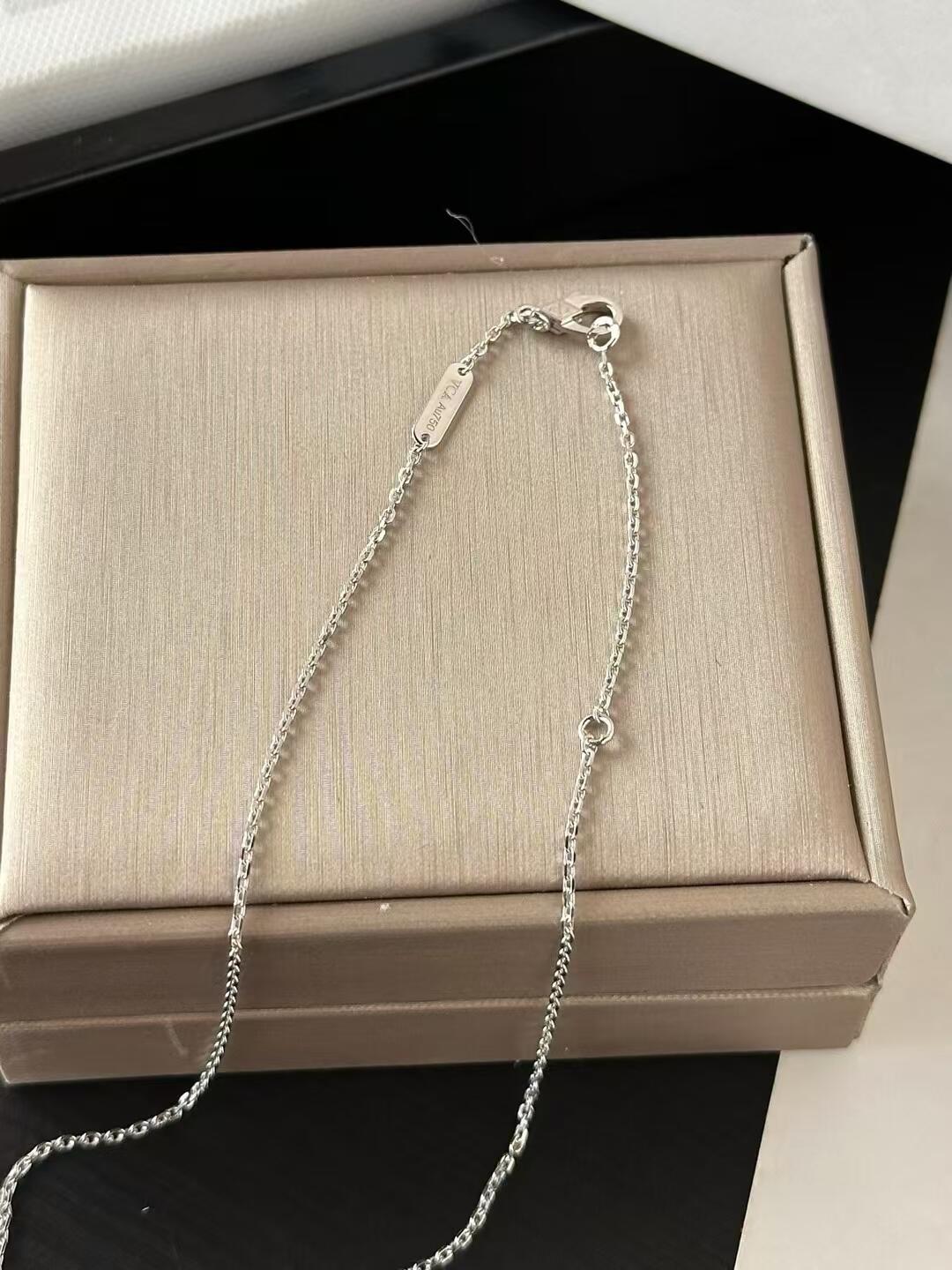 [✨ROSE✨]2024 CHRISTMAS LIMITED EDITION CLOVER 15MM LASER NECKLACE