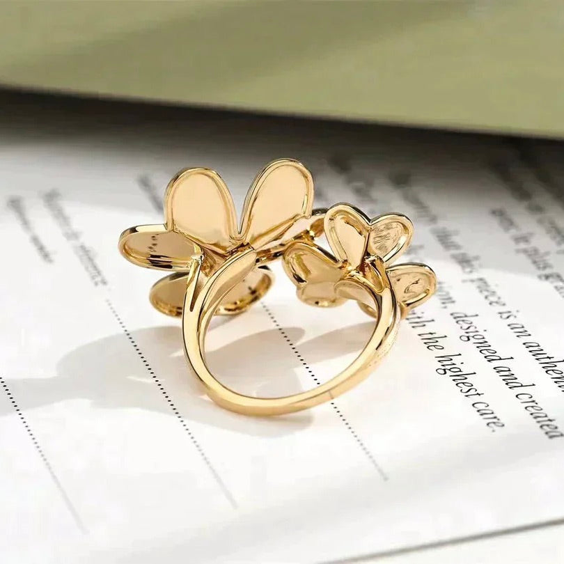[✨ROSE✨]CLOVER COMOS GOLD DIAMOND RING