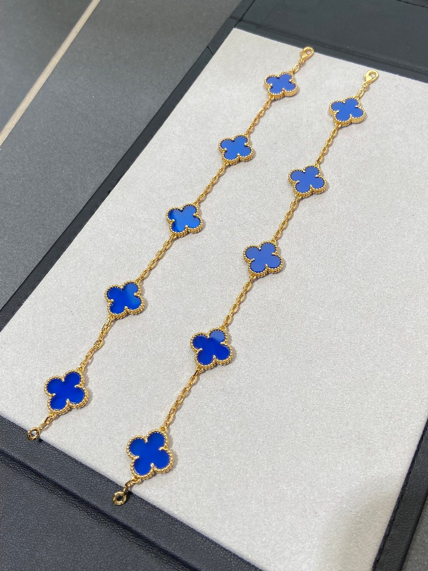 [✨ROSE✨]CLOVER 5 MOTIFS PRUSSIA BLUE BRACELET