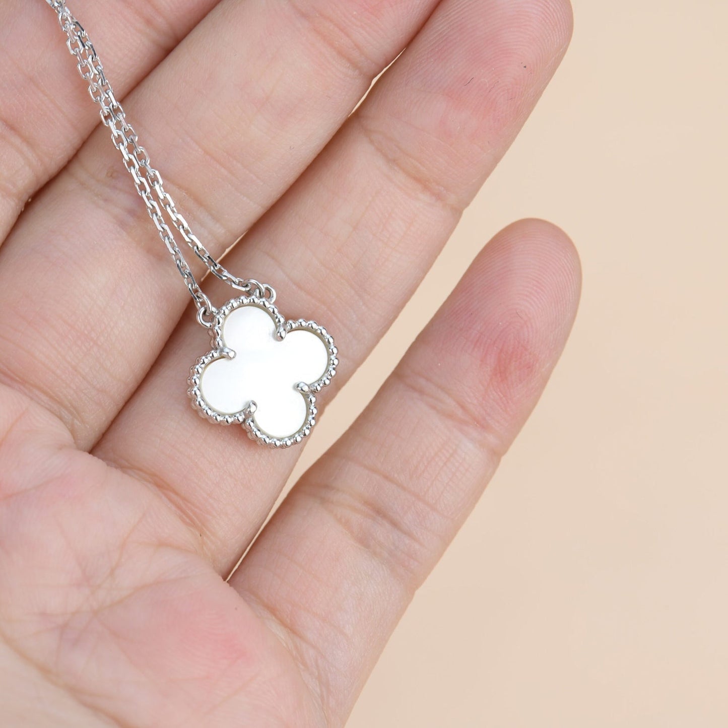 [✨ROSE✨]CLOVER  15MM WHITE MOTHER-OF-PEARL SILVER