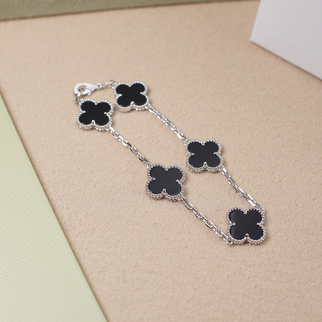 [✨ROSE✨]CLOVER 5 MOTIF ONYXS  BRACELET SILVER