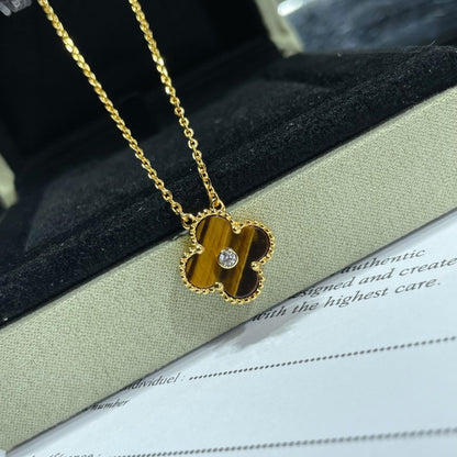 [✨ROSE✨]CLOVER 15MM DIAMOND AND YELLOW TIGER'S EYE AGATE necklace