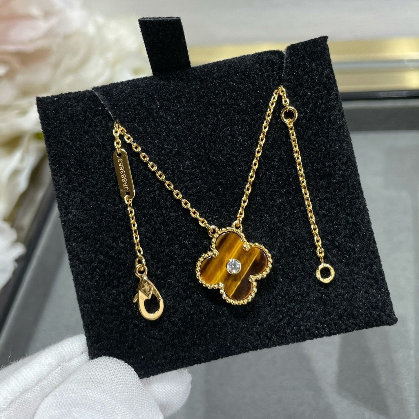 [✨ROSE✨]CLOVER 15MM DIAMOND AND YELLOW TIGER'S EYE AGATE necklace