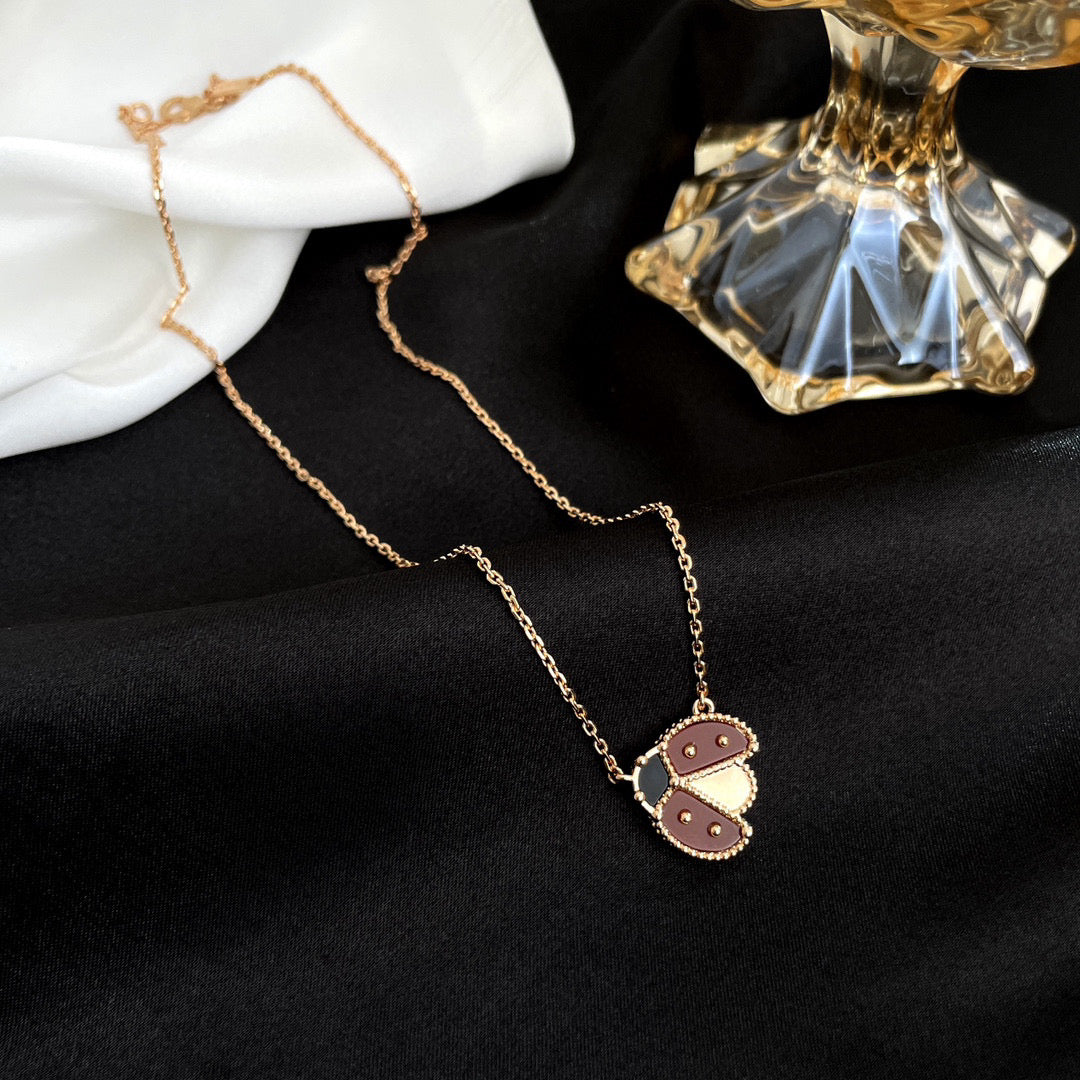 [✨ROSE✨]LUCKY  CARNELIANS LADYBUG NECKLACE