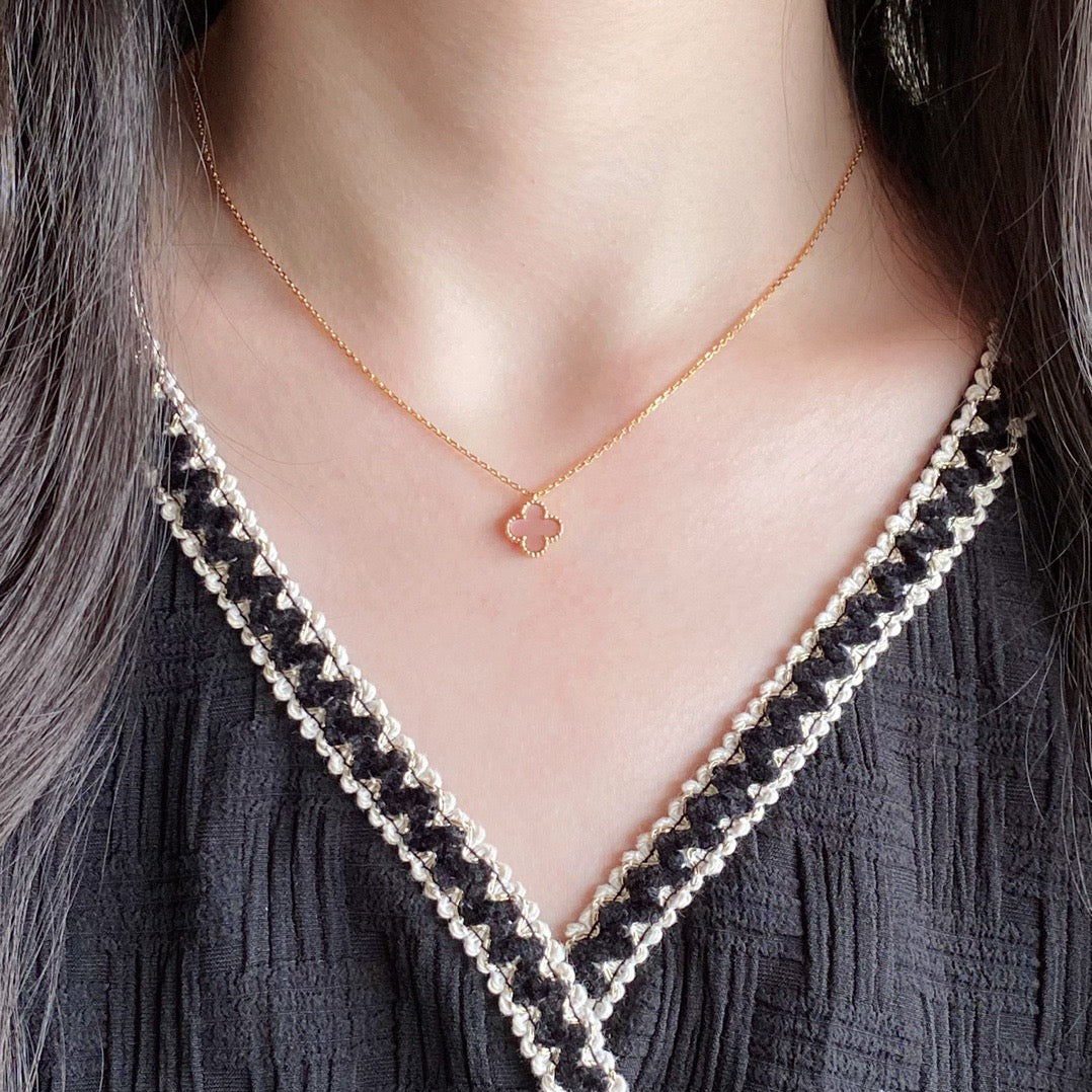 [✨ROSE✨]CLOVER 15MM PINK MOTHER-OF-PEARL SINGLE FLOWER NECKLACE