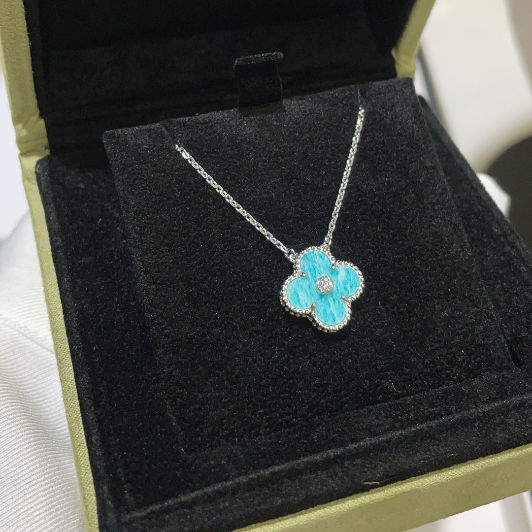 [✨ROSE✨]CLOVER 15MM DIAMOND SVRES PORCELAIN  NECKLACE SILVER