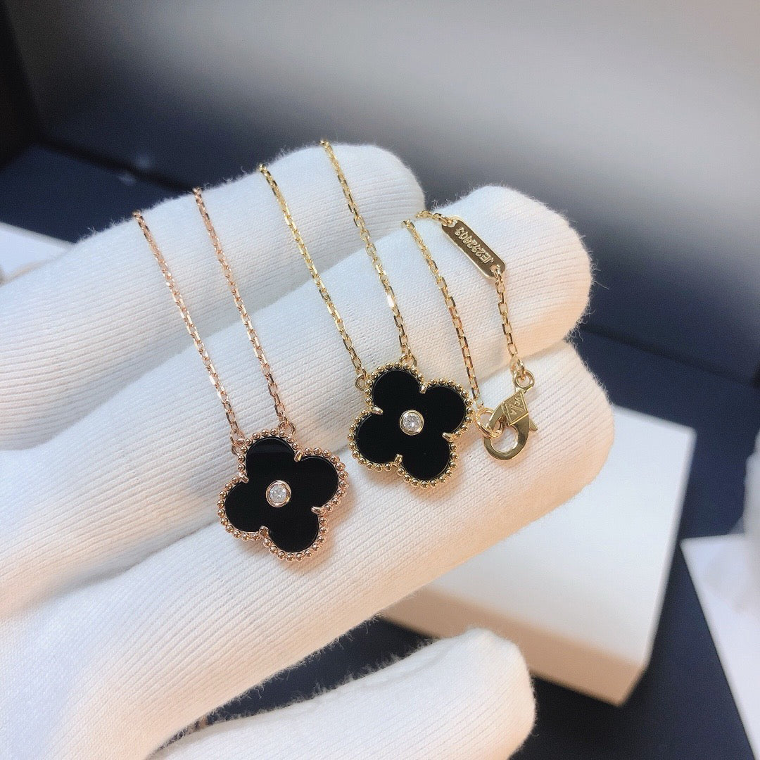 [✨ROSE✨]CLOVER 15MM DIAMOND ONYX NECKLACE