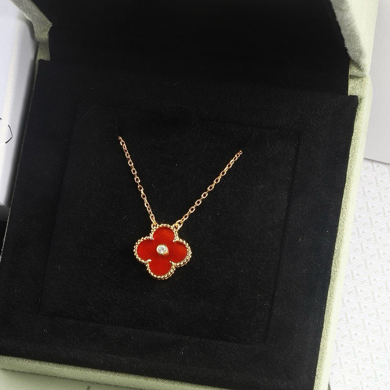 [✨ROSE✨]CLOVER 15MM DIAMOND CARNELIAN NECKLACE