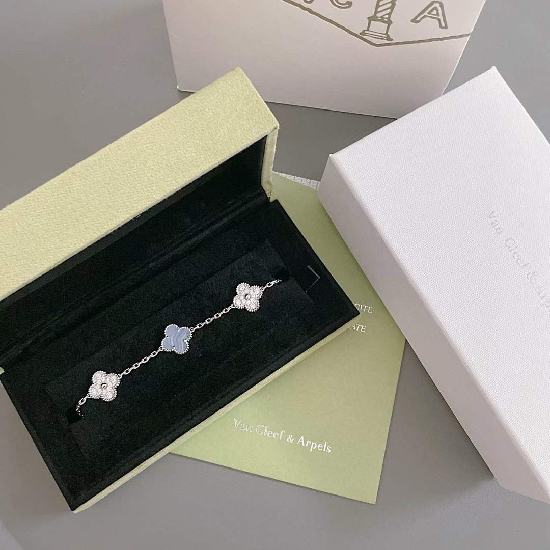 [✨ROSE✨]CLOVER  5 MOTIF DIAMOND PURPLE CHALCEDONY BRACELET SILVER