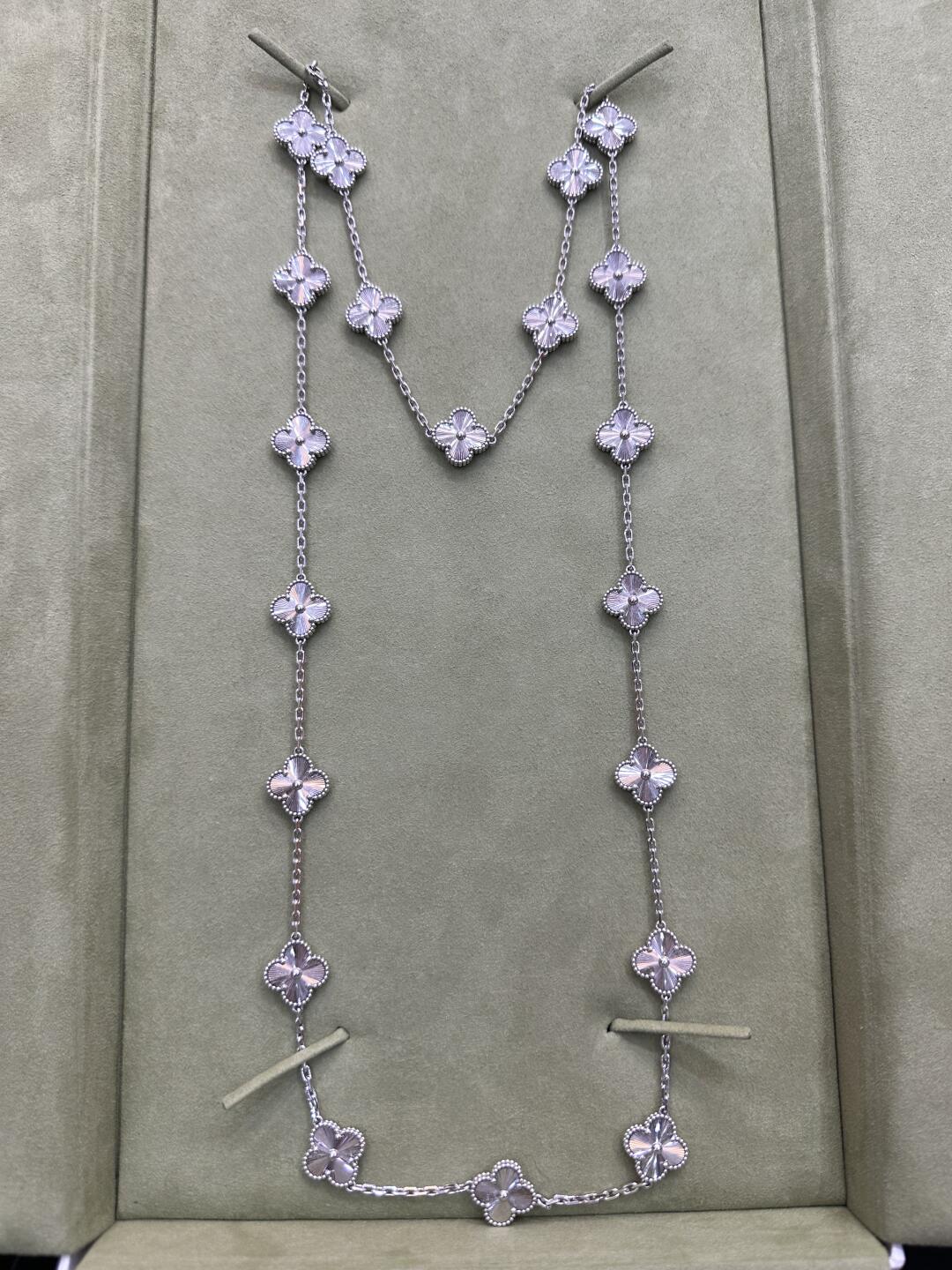 [✨ROSE✨] CLOVER 20 SILVER LASER