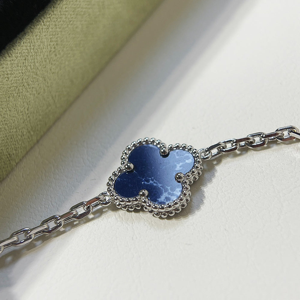 [✨ROSE✨]CLOVER 5 MOTIF PIETERSITE SILVER BRACELET