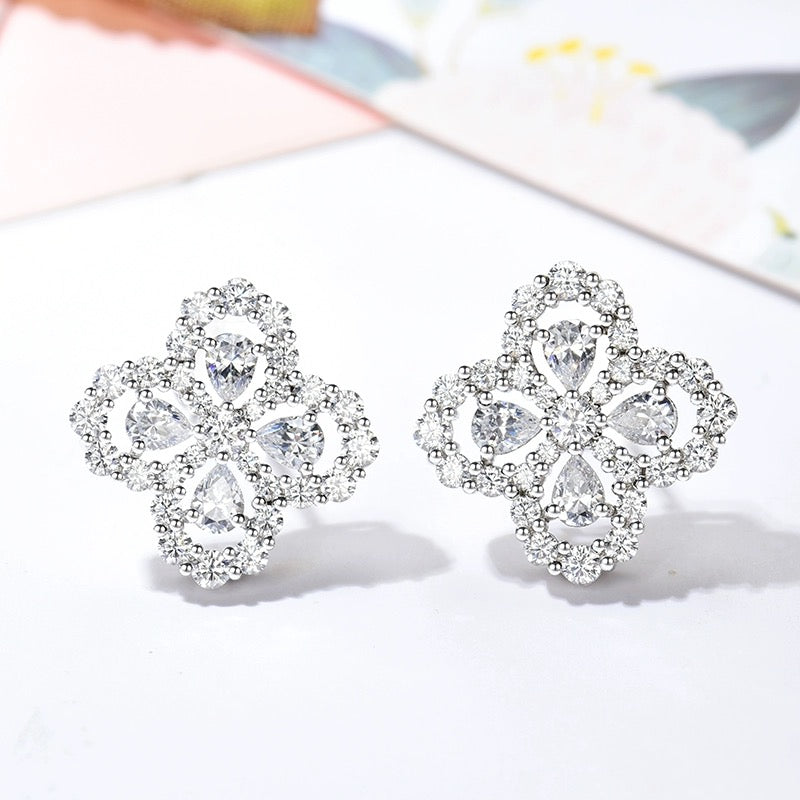 [✨ROSE✨]LOOP EARRINGS FULL MOTIF DIAMOND 16MM