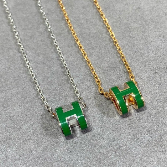 [✨ROSE✨]POP H GREEN NECKLACE SILVER AND GOLD
