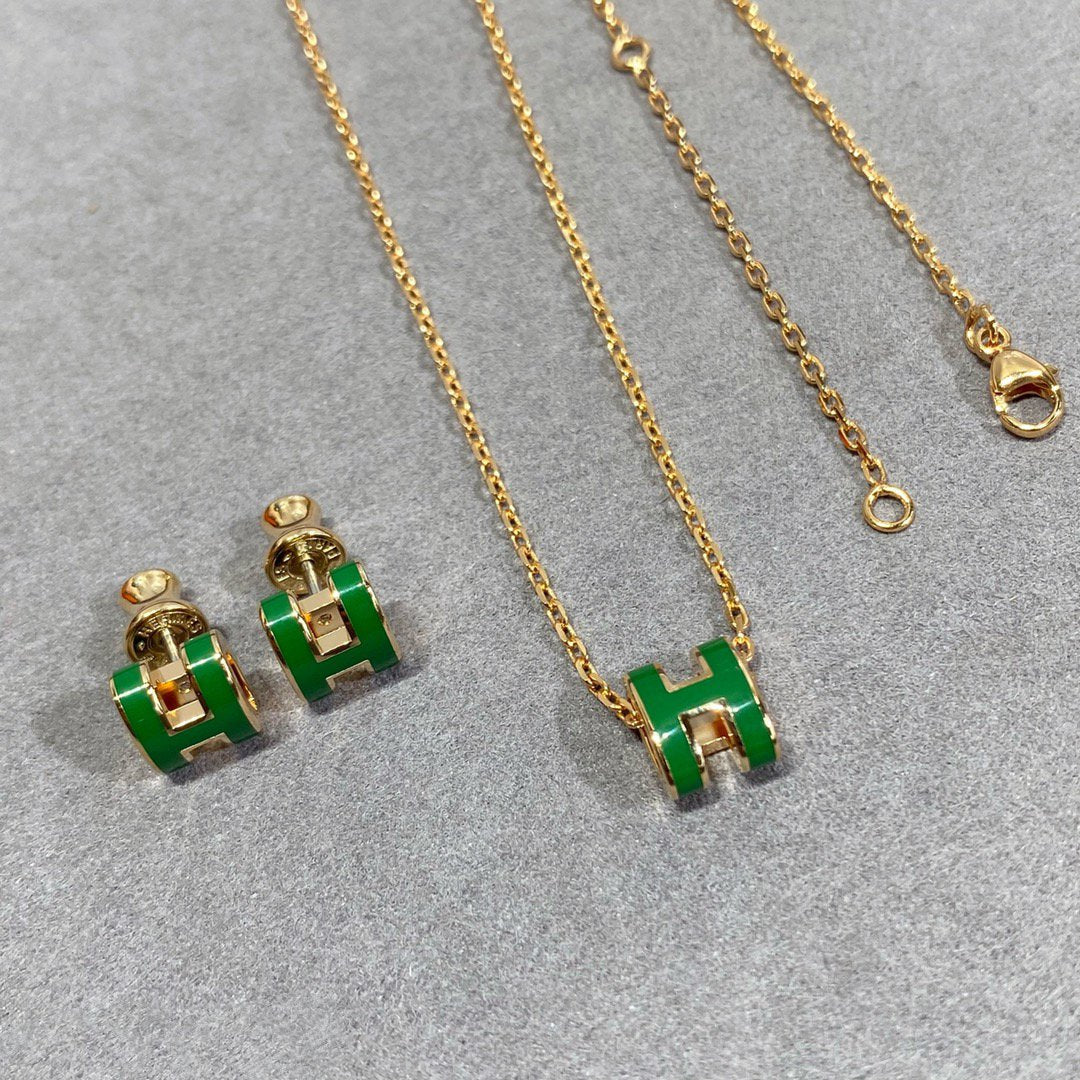 [✨ROSE✨]POP H GREEN NECKLACE SILVER AND GOLD