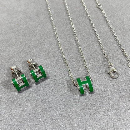 [✨ROSE✨]POP H GREEN NECKLACE SILVER AND GOLD