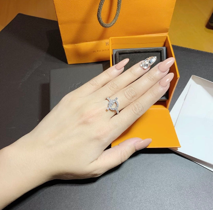 [✨ROSE✨]ECHAPPEE RING SILVER DIAMOND