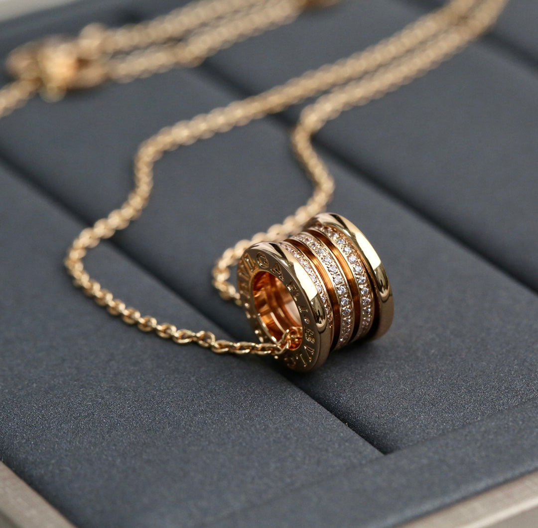 [✨ROSE✨]ZERO 1 PINK GOLD DIAMOND NECKLACE