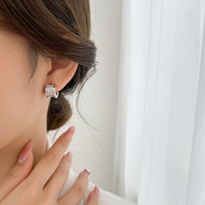 [✨ROSE✨]ZERO 1 DIAMOND PAVED EARRINGS