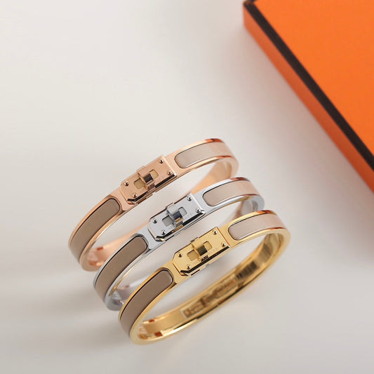 [✨ROSE✨]HM KELLY GREY BRACELET