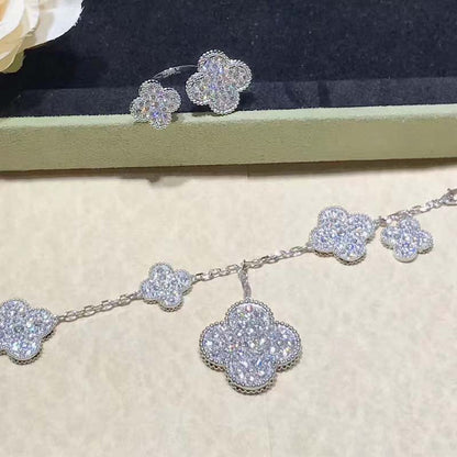 [✨ROSE✨]CLOVER 6 MOTIFS SILVER DIAMOND BRACELET