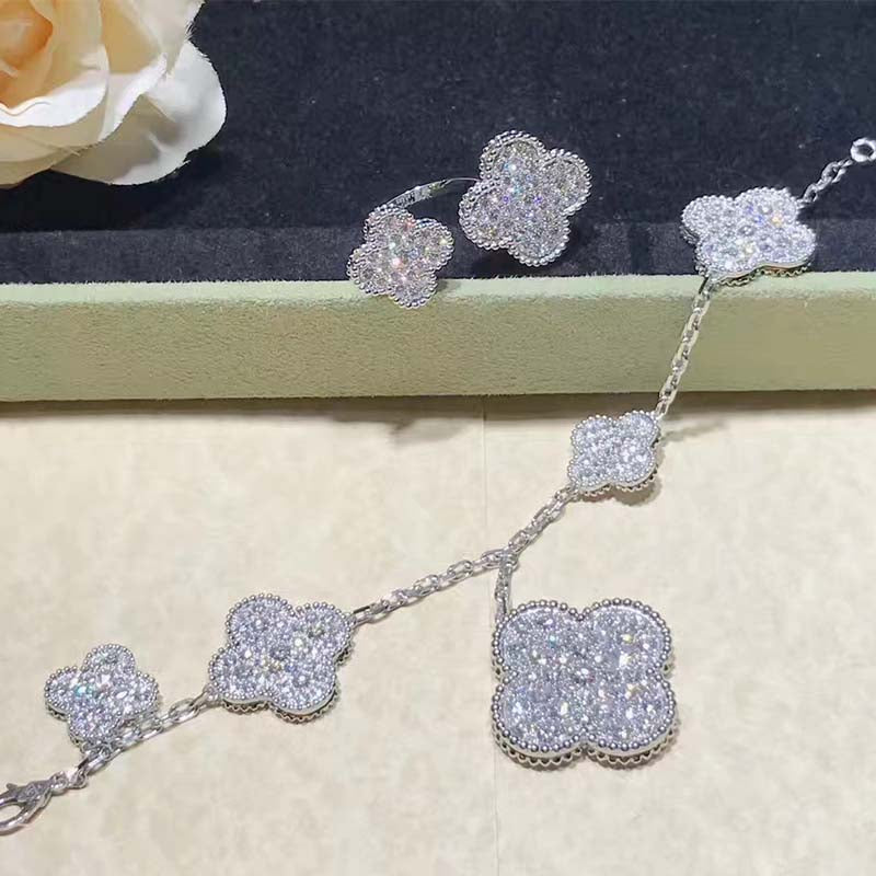 [✨ROSE✨]CLOVER 6 MOTIFS SILVER DIAMOND BRACELET