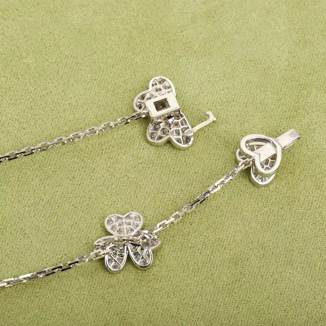 [✨ROSE✨]FRIVOLE SILVER 9 FLOWERS NECKLACE