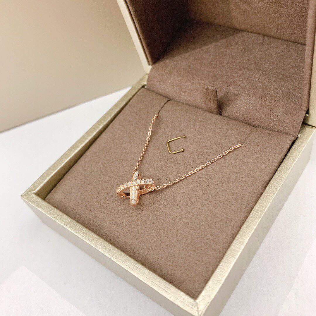 [✨ROSE✨]JEUX DE DIAMOND NECKLACE