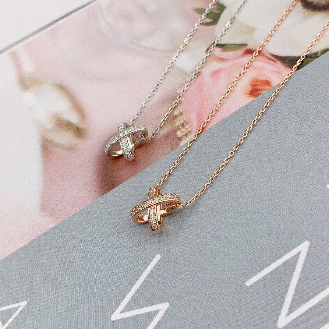 [✨ROSE✨]JEUX DE DIAMOND NECKLACE