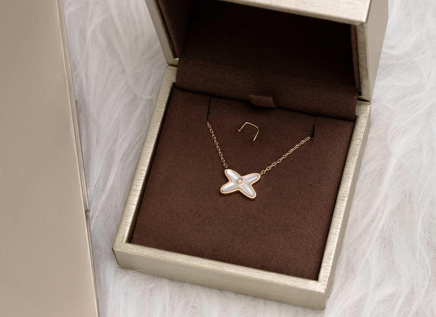 [✨ROSE✨]JEUX DE NECKLACE 1 DIAMOND