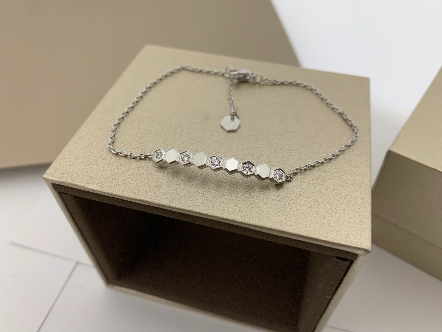 [✨ROSE✨]BEE LOVE BRACELET DIAMOND