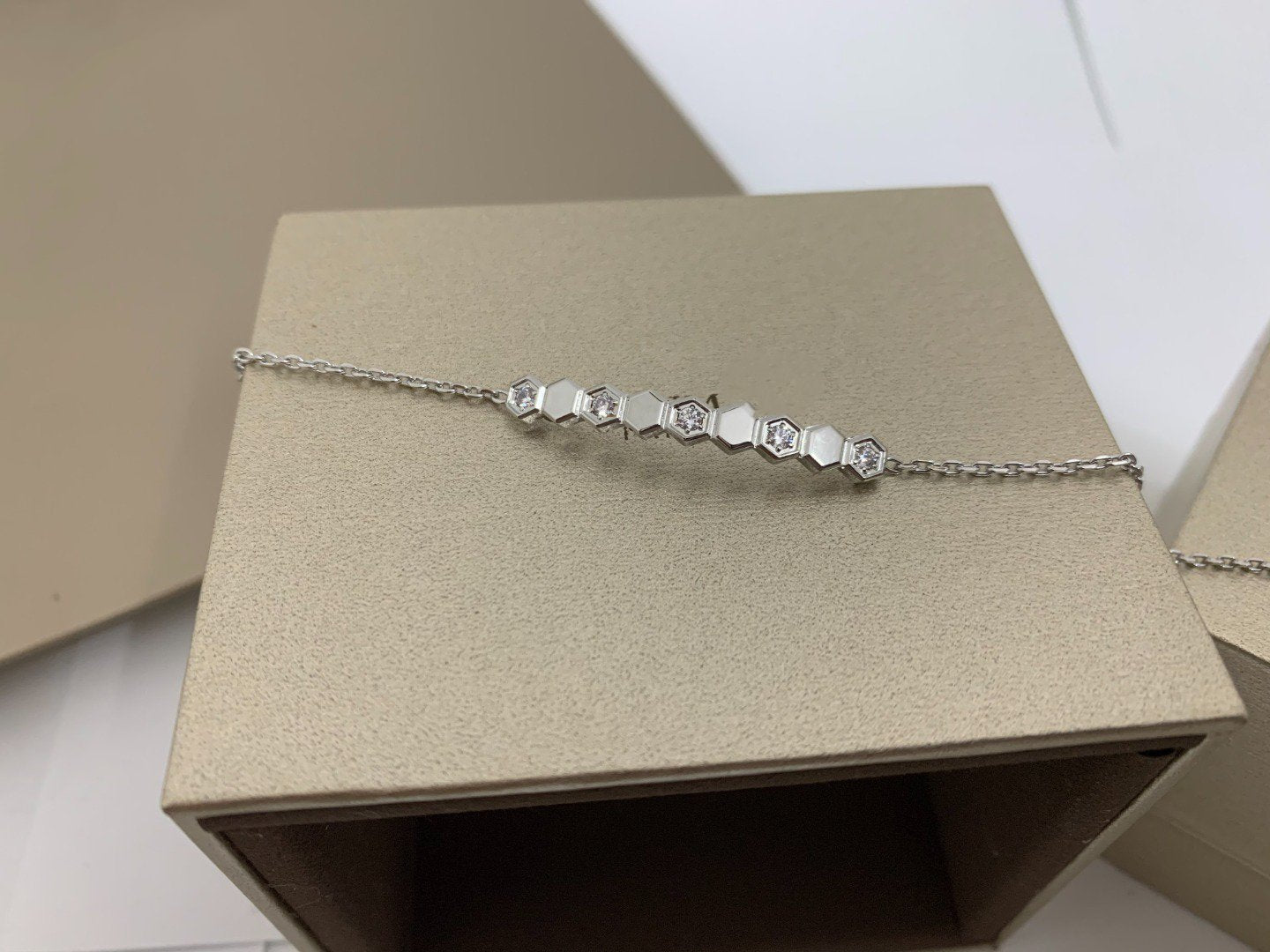 [✨ROSE✨]BEE LOVE BRACELET DIAMOND