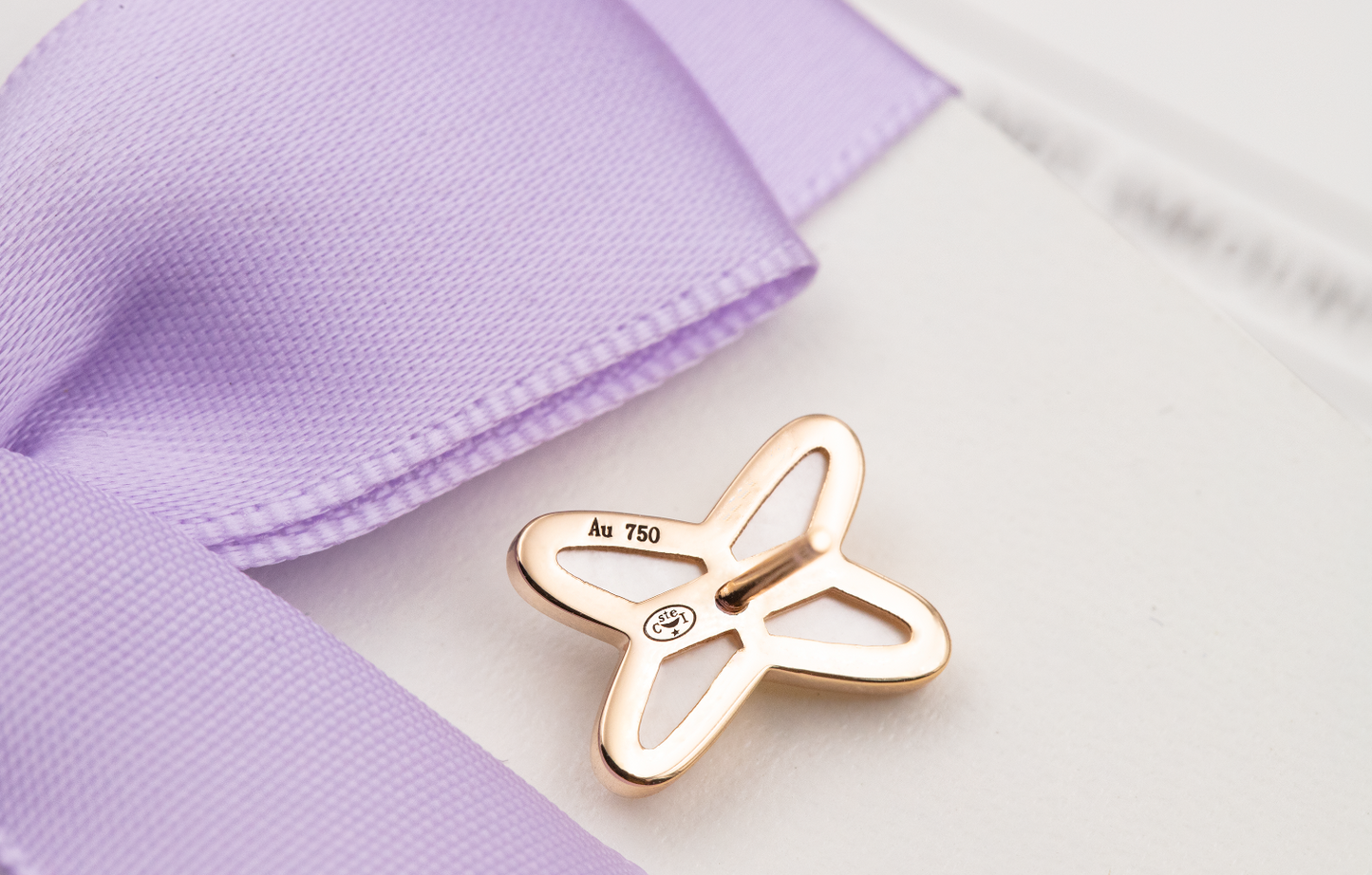 [✨ROSE✨]JEUX DE WHITE MOP PINK GOLD DIAMOND EARRINGS