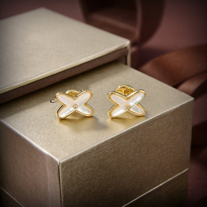 [✨ROSE✨]JEUX DE WHITE MOP GOLD DIAMOND EARRINGS