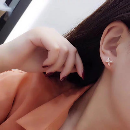 [✨ROSE✨]JEUX DE GOLD DIAMOND EARRINGS