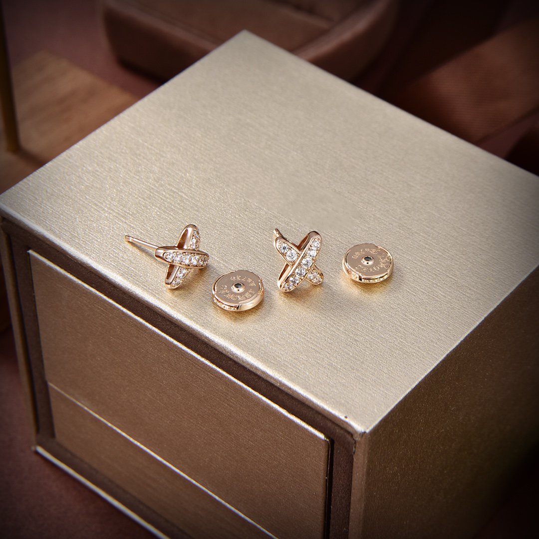 [✨ROSE✨]JEUX DE GOLD DIAMOND EARRINGS