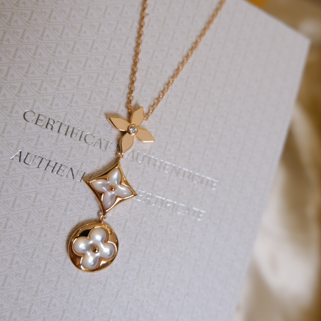 [✨ROSE✨]COLOR BLOSSOM LARIAT NECKLACE PINK GOLD WHITE MOTHER PEARL AND DIAMOND