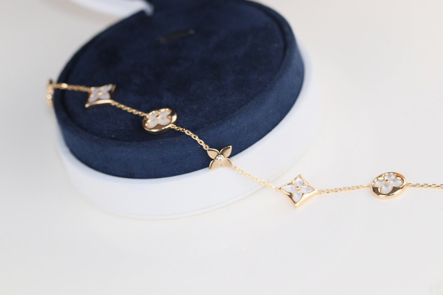 [✨ROSE✨]LEAF CLOVER BRACELET