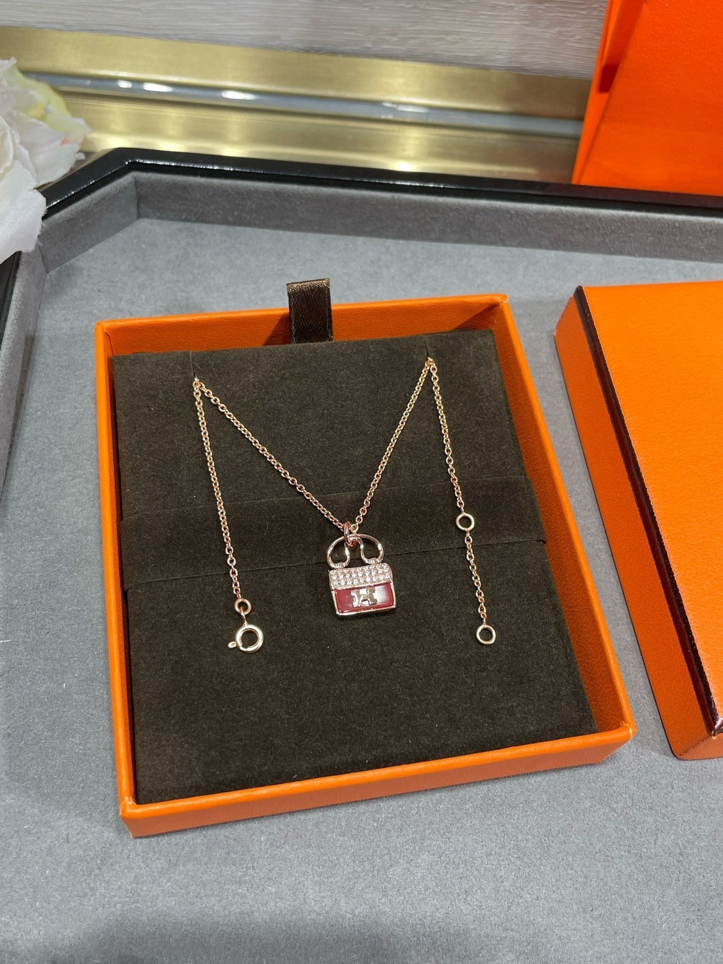 [✨ROSE✨]H CIRCE MOISSANITE PENDANT NECKLACE GOLD