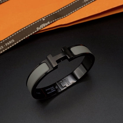 [✨ROSE✨]CLIC HM SO BLACK GREY BRACELET