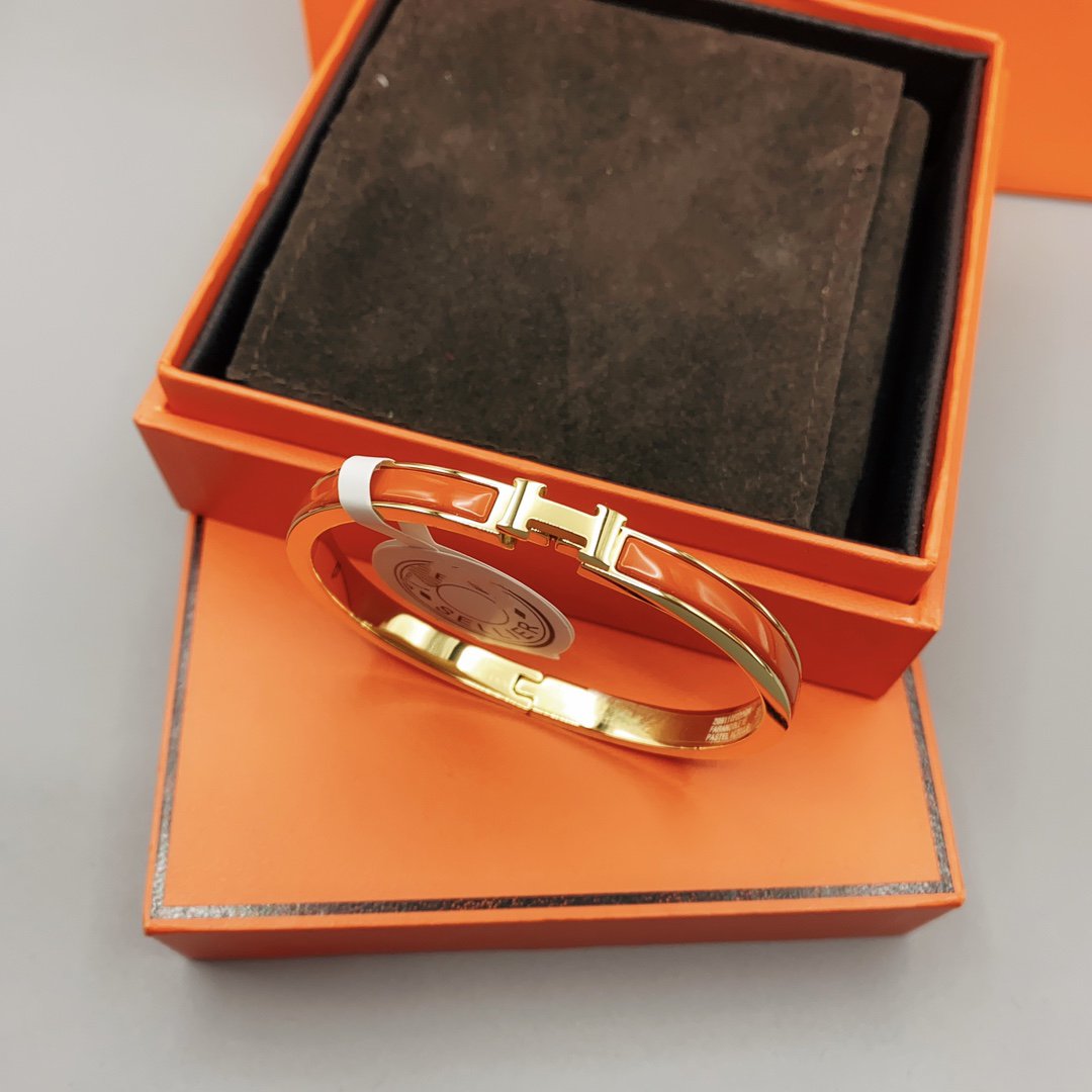 [✨ROSE✨]CLASSIC HM CLIC RED 8MM ENAMEL BRACELET