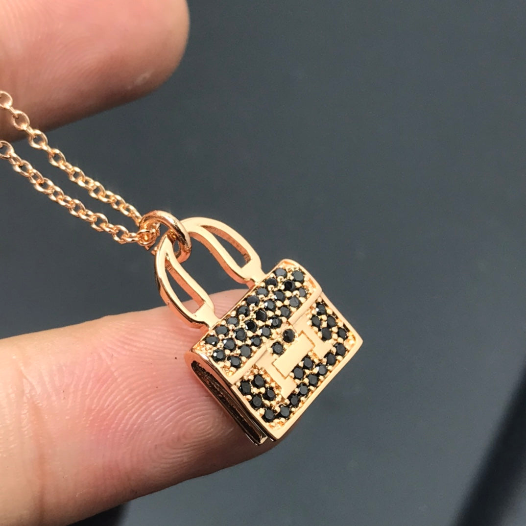 [✨ROSE✨]HM NECKLACE ARRIVAL BLACK DIAMOND