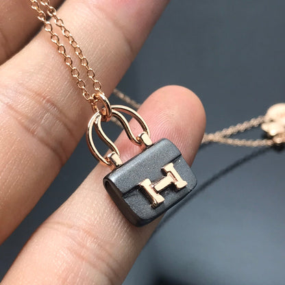 [✨ROSE✨]WOMEN'S HM AMULETTES CONSTANCE PENDANT NECKLACE