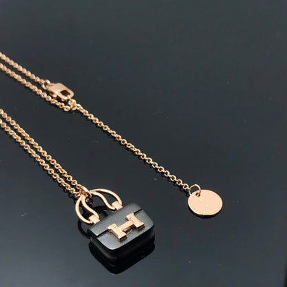 [✨ROSE✨]WOMEN'S HM AMULETTES CONSTANCE PENDANT NECKLACE