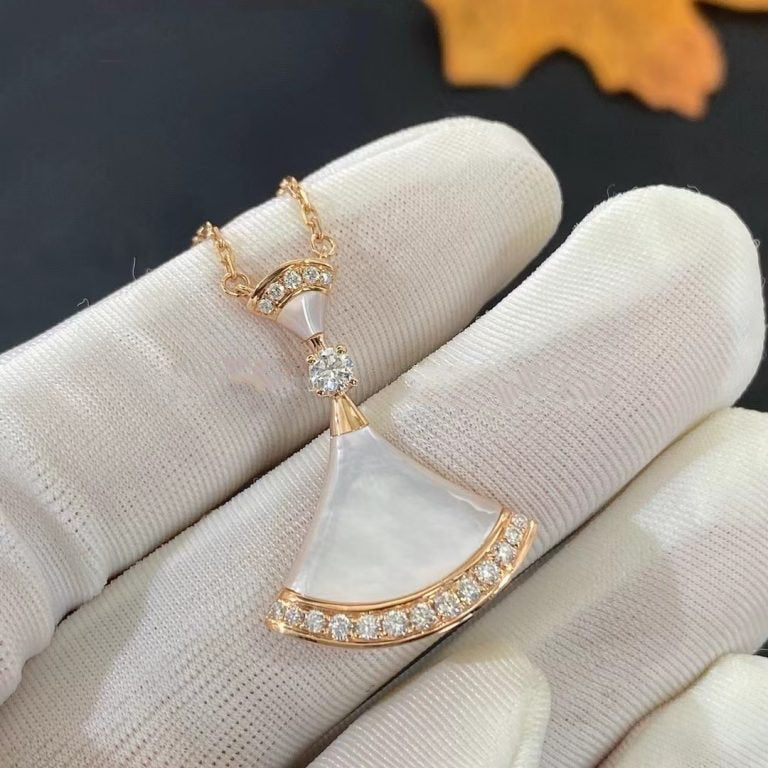 [✨ROSE✨]DREAM NECKLACE MOP PINK GOLD DIAMOND