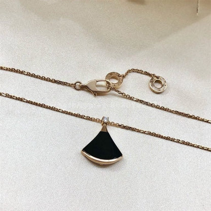 [✨ROSE✨]DREAM NECKLACE ONYX 1 DIAMOND