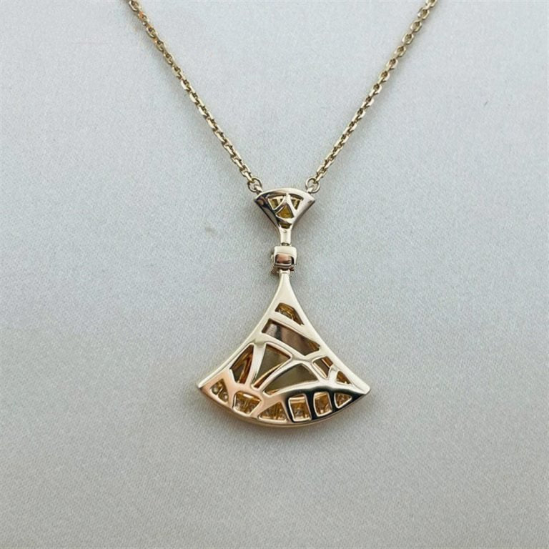 [✨ROSE✨]DREAM NECKLACE PINK GOLD DIAMOND